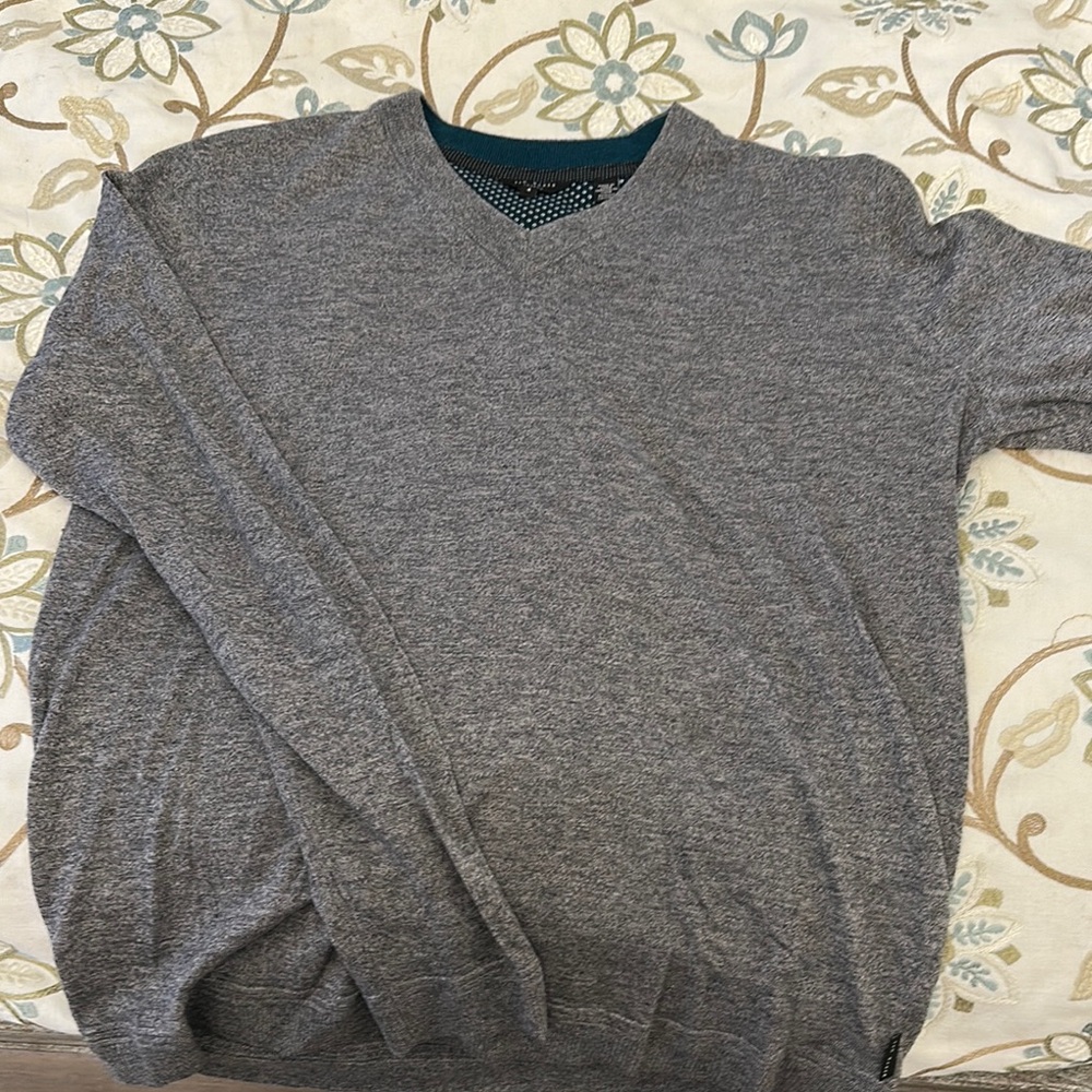 Men's Gray V-Neck Sweater